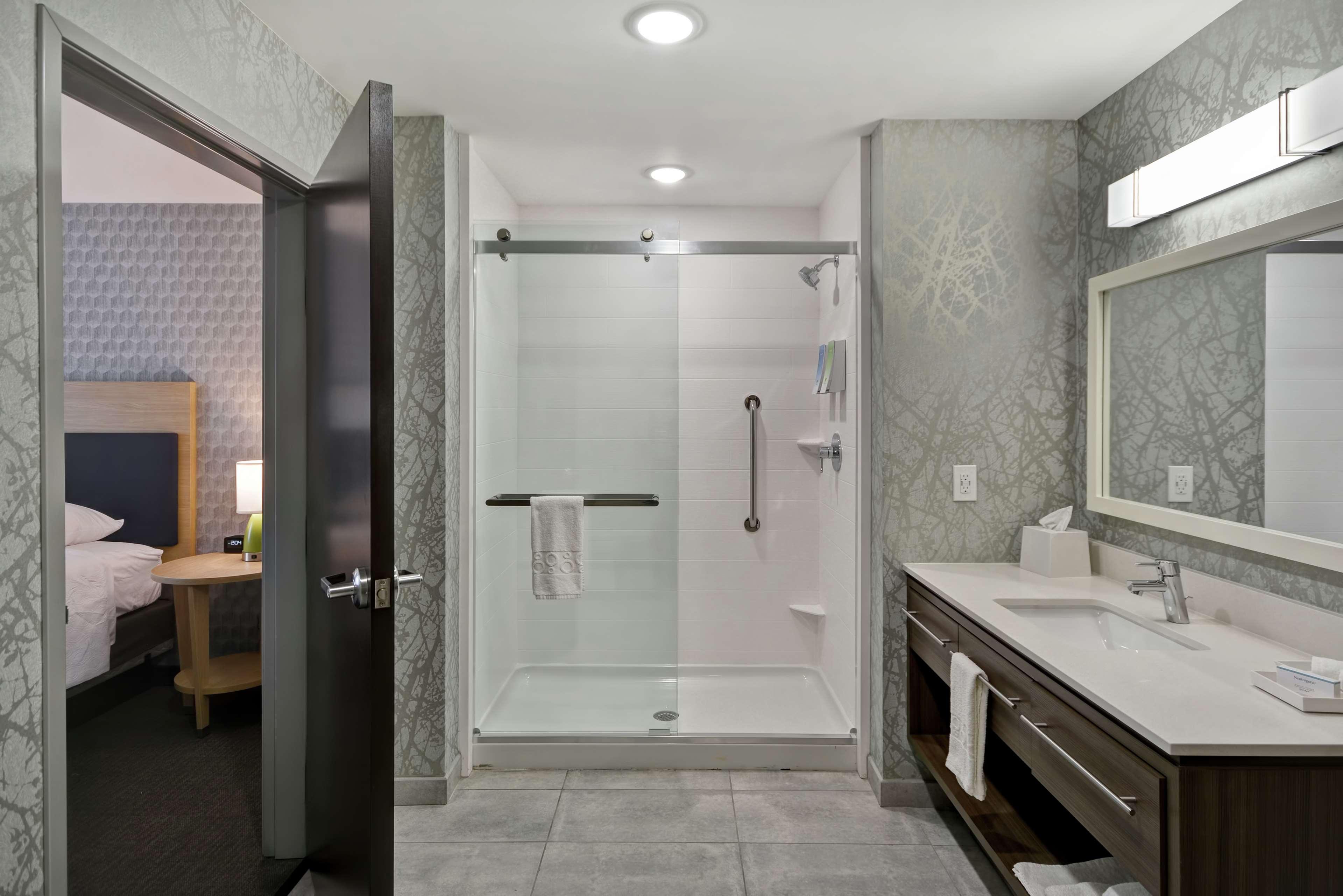 Home2 Suites By Hilton Grand Rapids North Walker Exterior foto