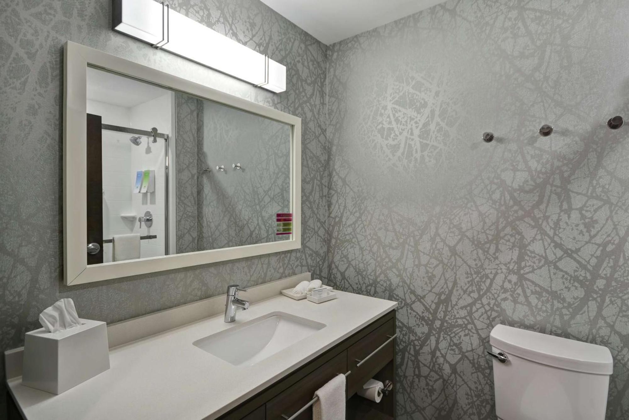Home2 Suites By Hilton Grand Rapids North Walker Exterior foto